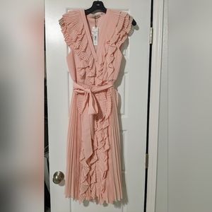 Alice + Olivia pink pleated dress